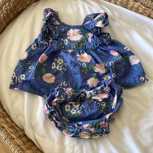 Baby gap 2 piece set